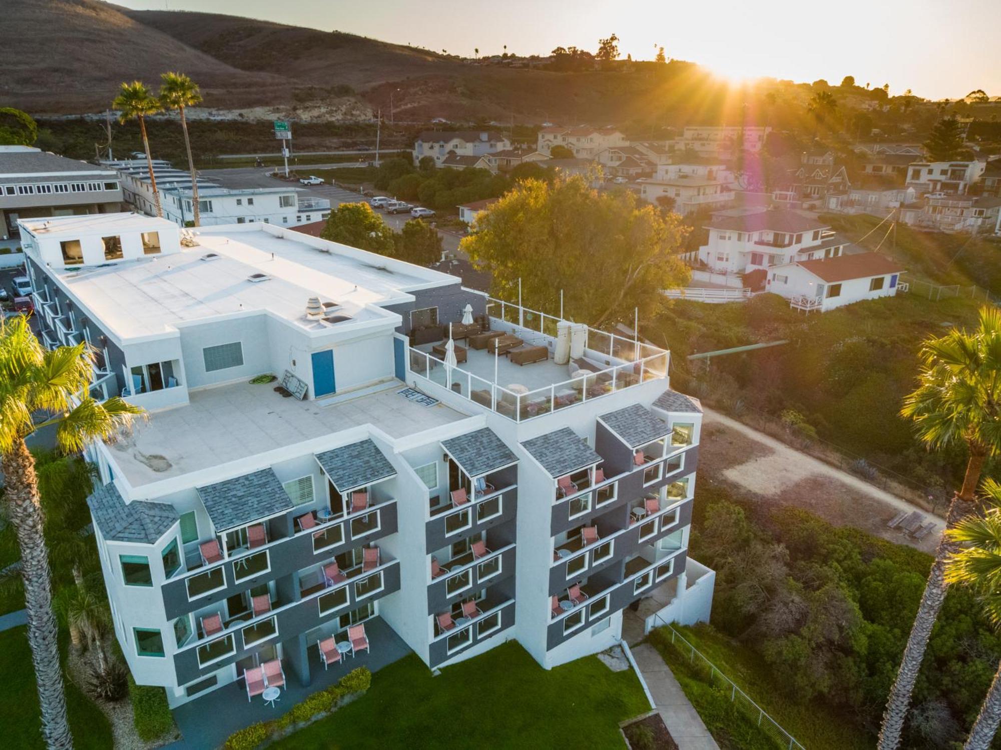 Seacrest Oceanfront Hotel Pismo Beach Exterior photo